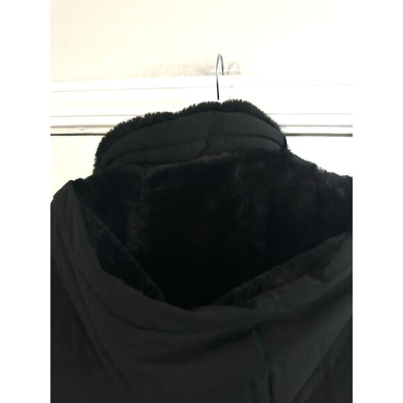 ANDREW MARC Black Long Stretch Parka Puffer Coat Jacket Lined Hood Women’s Sz M - Picture 4 of 6